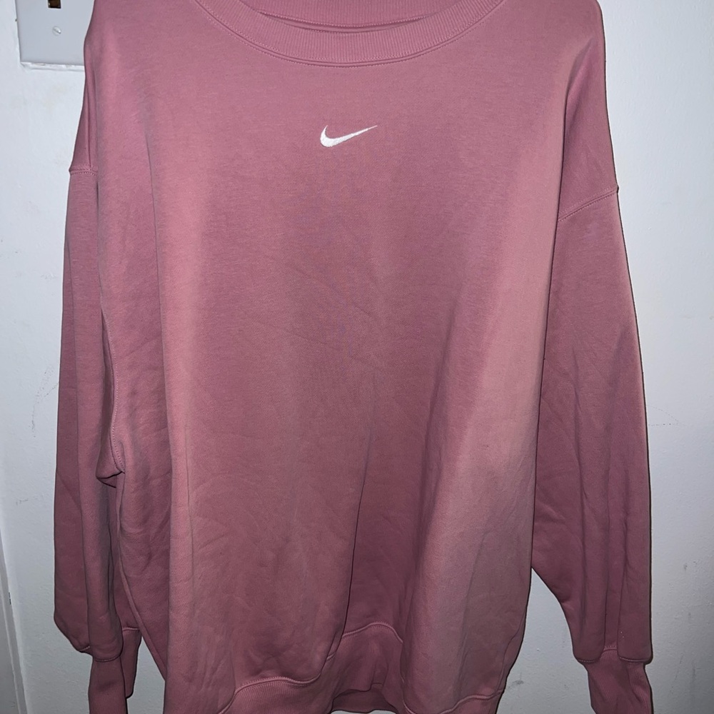 Nike Women's Mauve Crew Neck Sweater